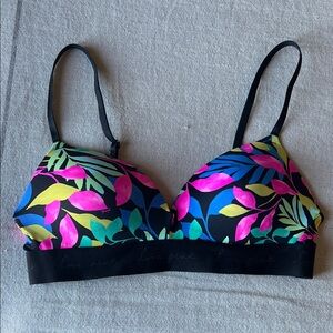 Victoria's Secret Vibrant Leaf Print Bra